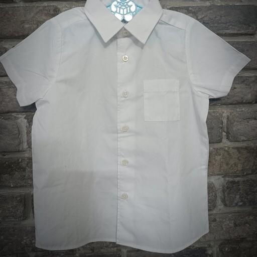 پیراهن آستین کوتاه پسرانه سفید برند smart start  برای 5 تا 6 سال